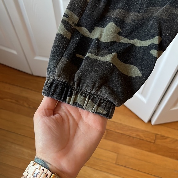 VS Sport camo joggers - Picture 3 of 6